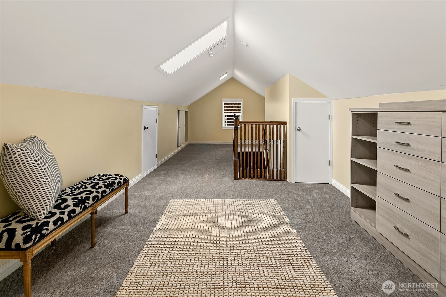 954 19th Avenue E, Seattle, WA 98112