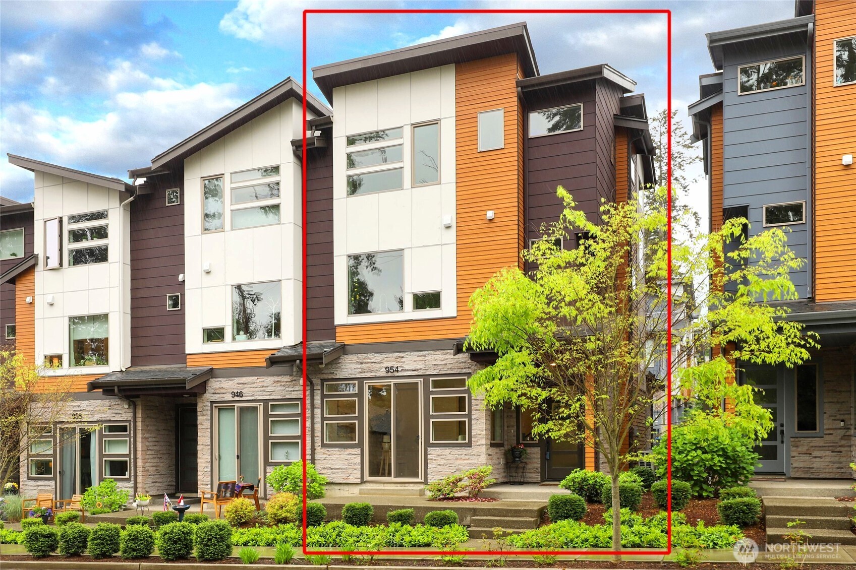 954 Dove Tail Lane NW #4, Bainbridge Island, WA 98110