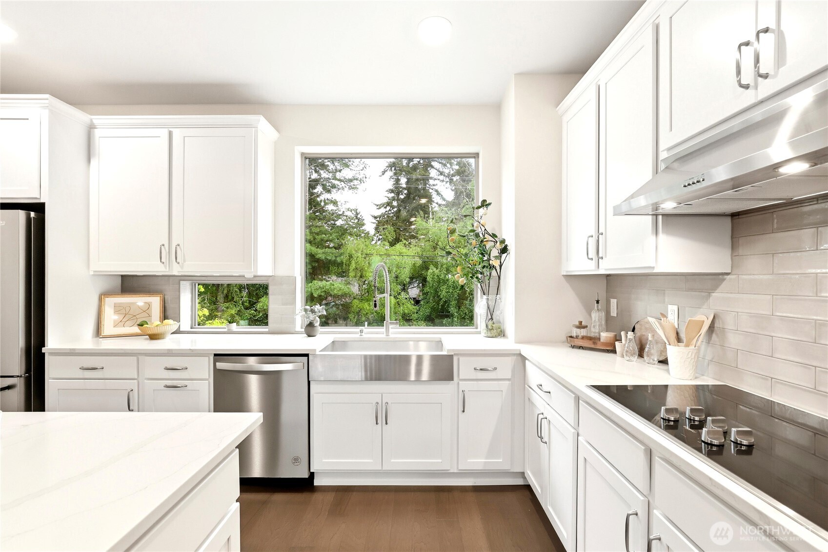 954 Dove Tail Lane NW #4, Bainbridge Island, WA 98110