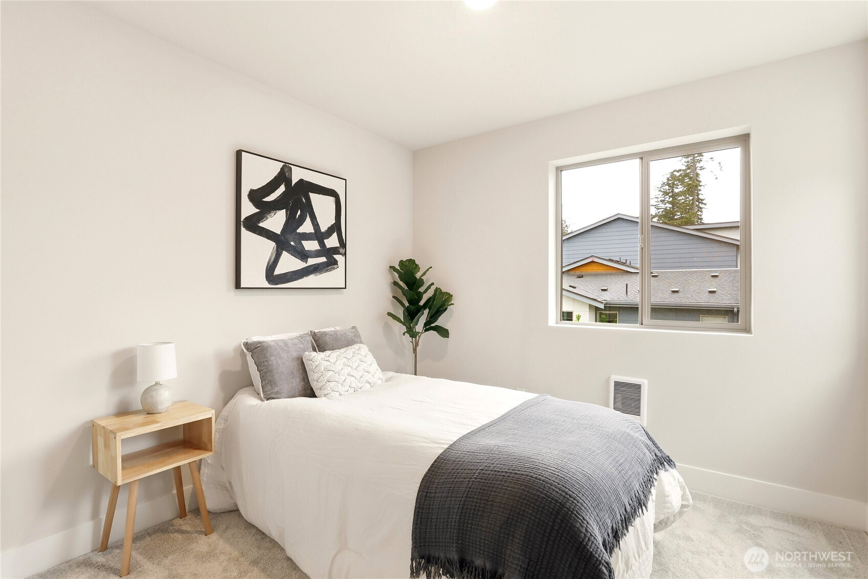 954 Dove Tail Lane NW #4, Bainbridge Island, WA 98110