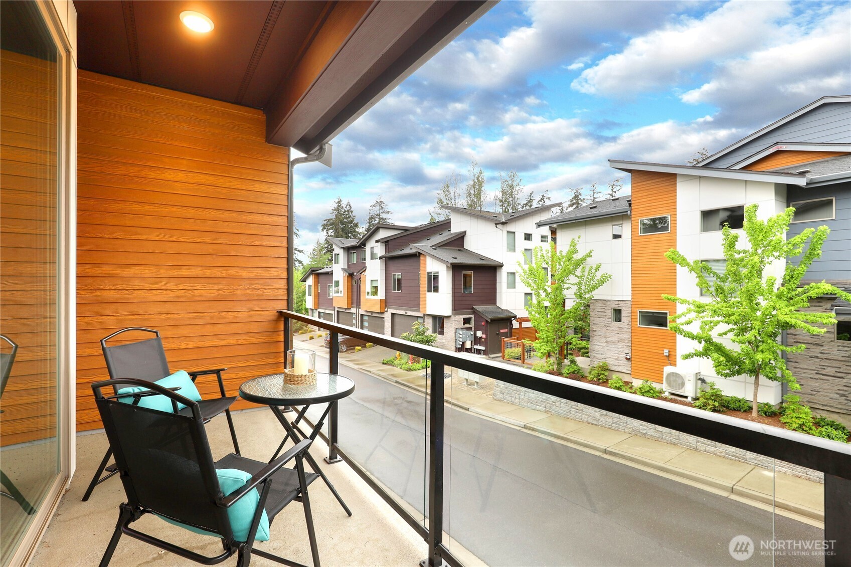 954 Dove Tail Lane NW #4, Bainbridge Island, WA 98110
