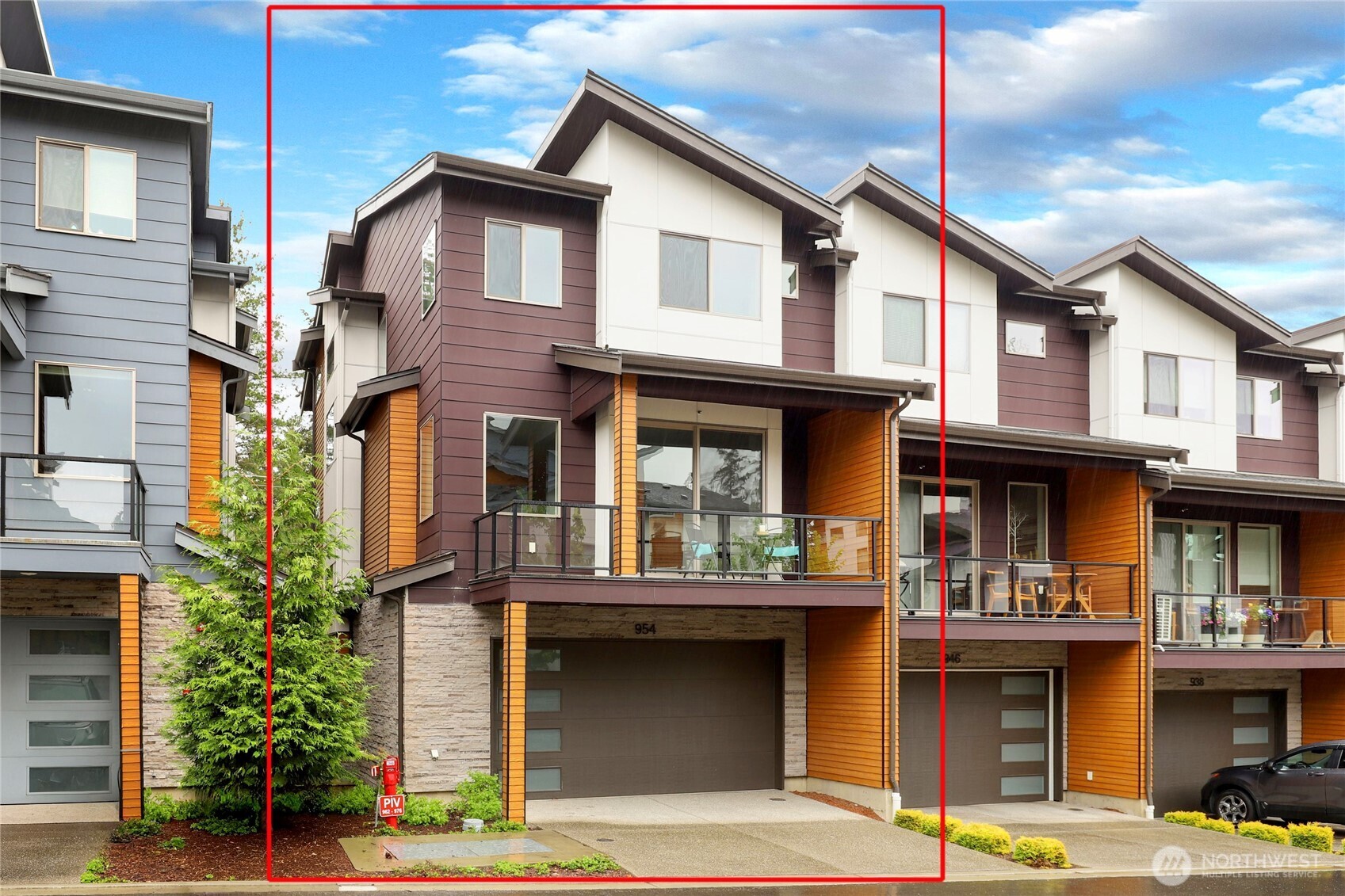 954 Dove Tail Lane NW #4, Bainbridge Island, WA 98110