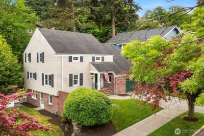 409 W Dravus Street , Seattle, WA 98119 - Photo 2
