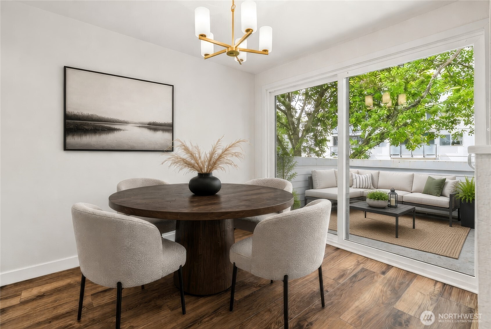3710 26th Place W #405, Seattle, WA 98199