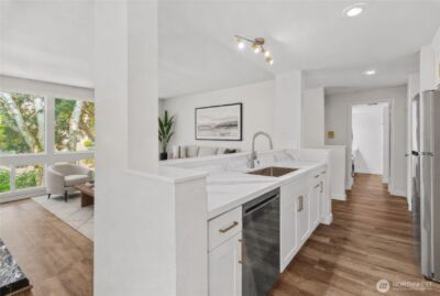 3710 26th Place W #405, Seattle, WA 98199 - Photo 7