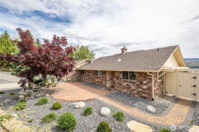 1632 Tanda Lane , Wenatchee, WA 98801-1111 - Photo 1