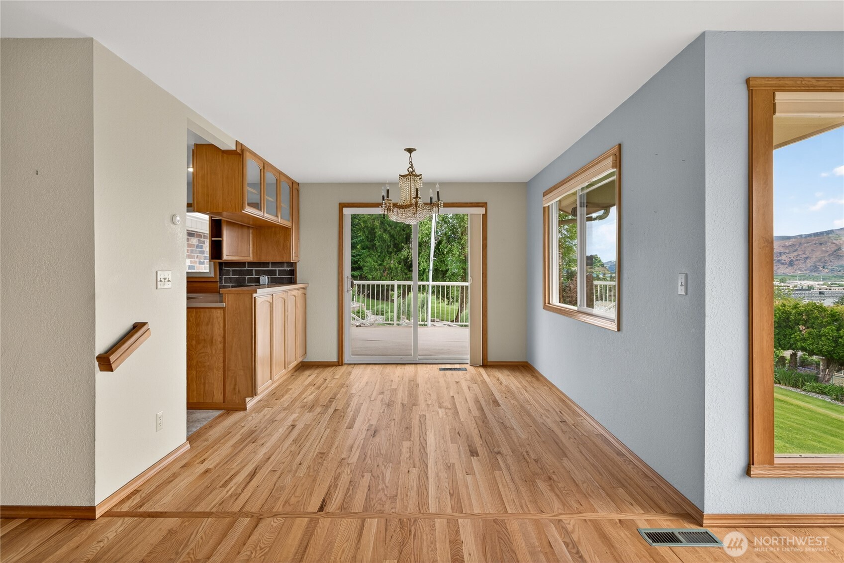1632 Tanda Lane , Wenatchee, WA 98801-1111