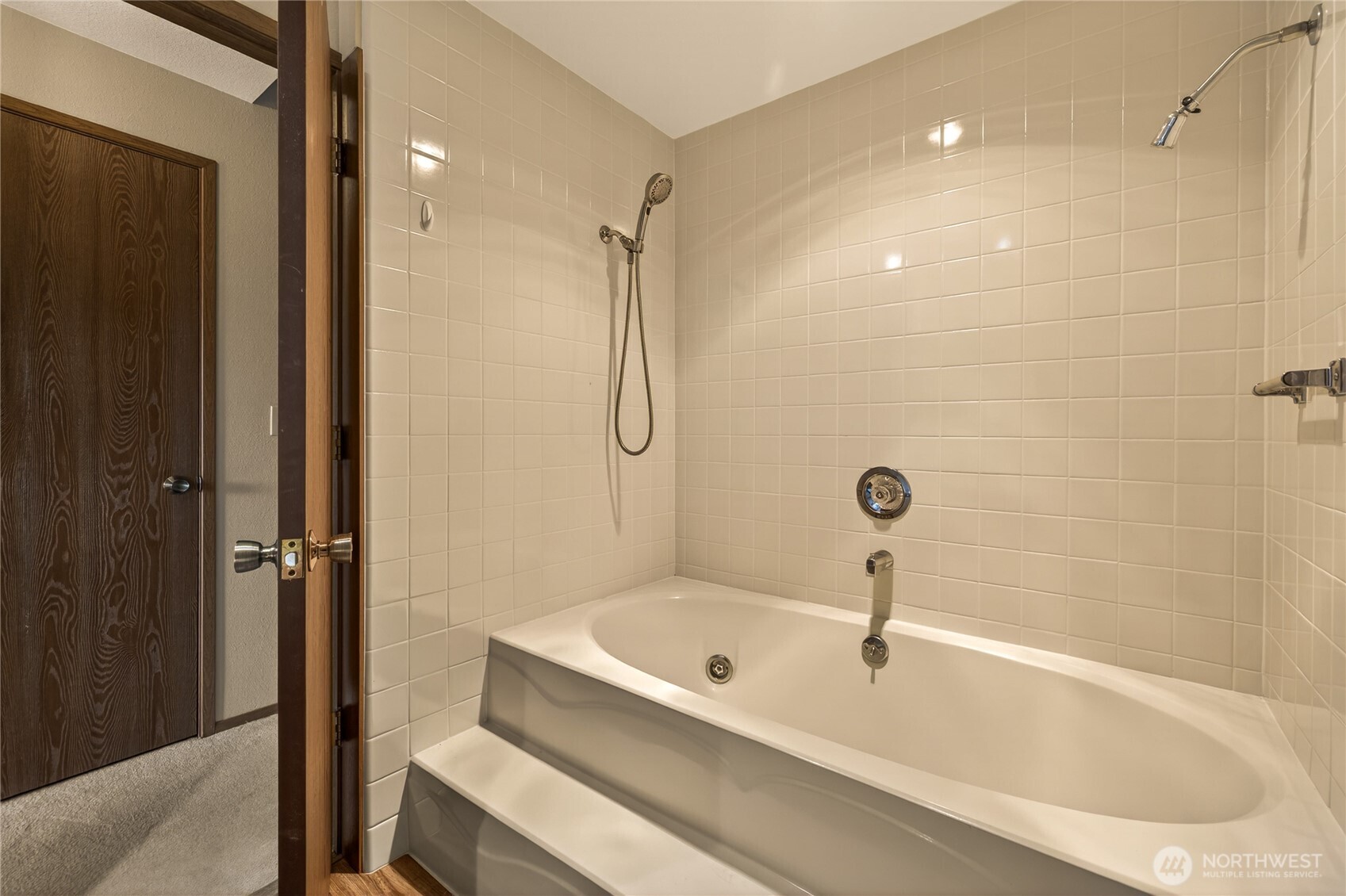 1632 Tanda Lane , Wenatchee, WA 98801-1111
