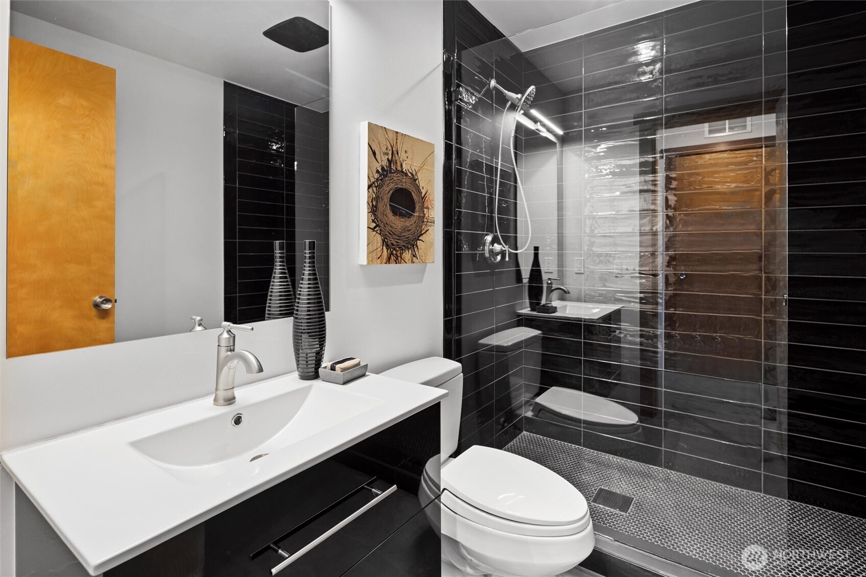 4502 55th Avenue NE, Seattle, WA 98105-3837