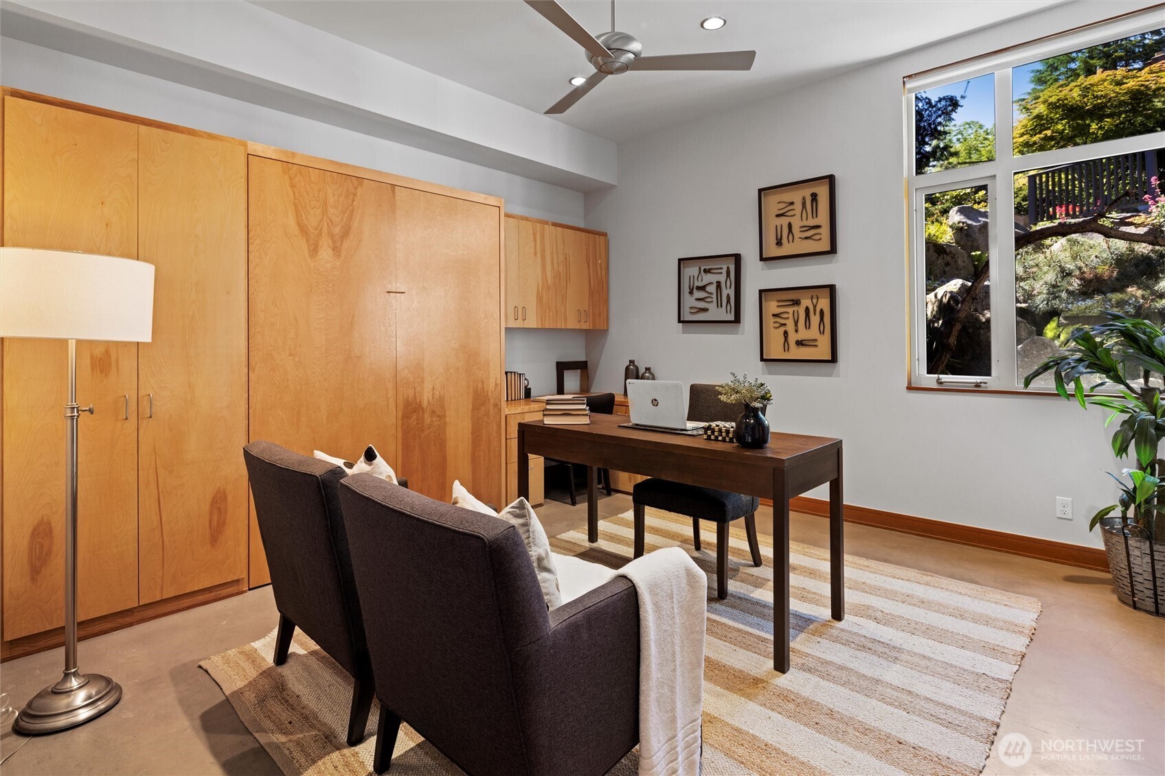 4502 55th Avenue NE, Seattle, WA 98105-3837