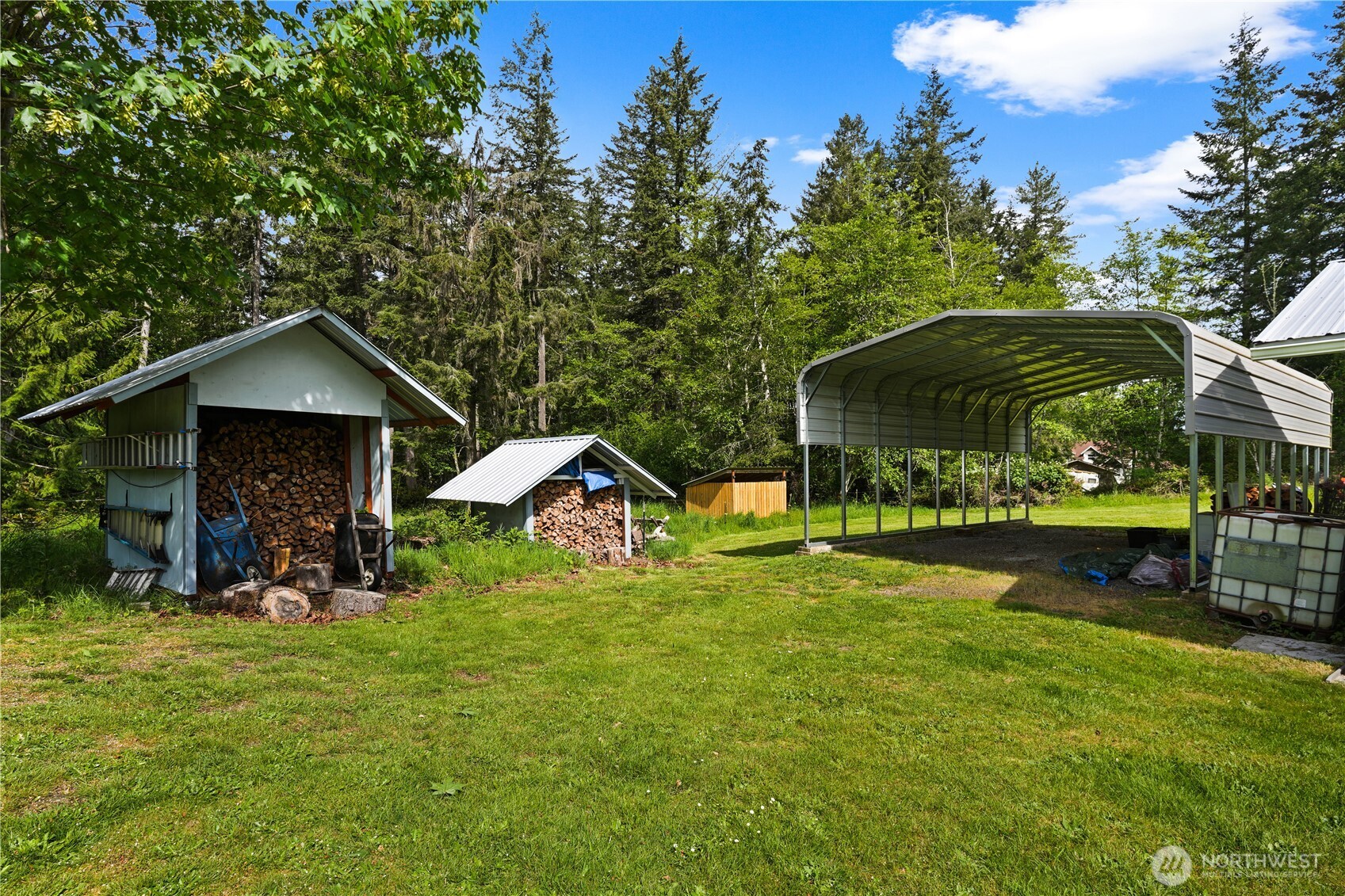 2550 SW Youwood Way , Port Orchard, WA 98367