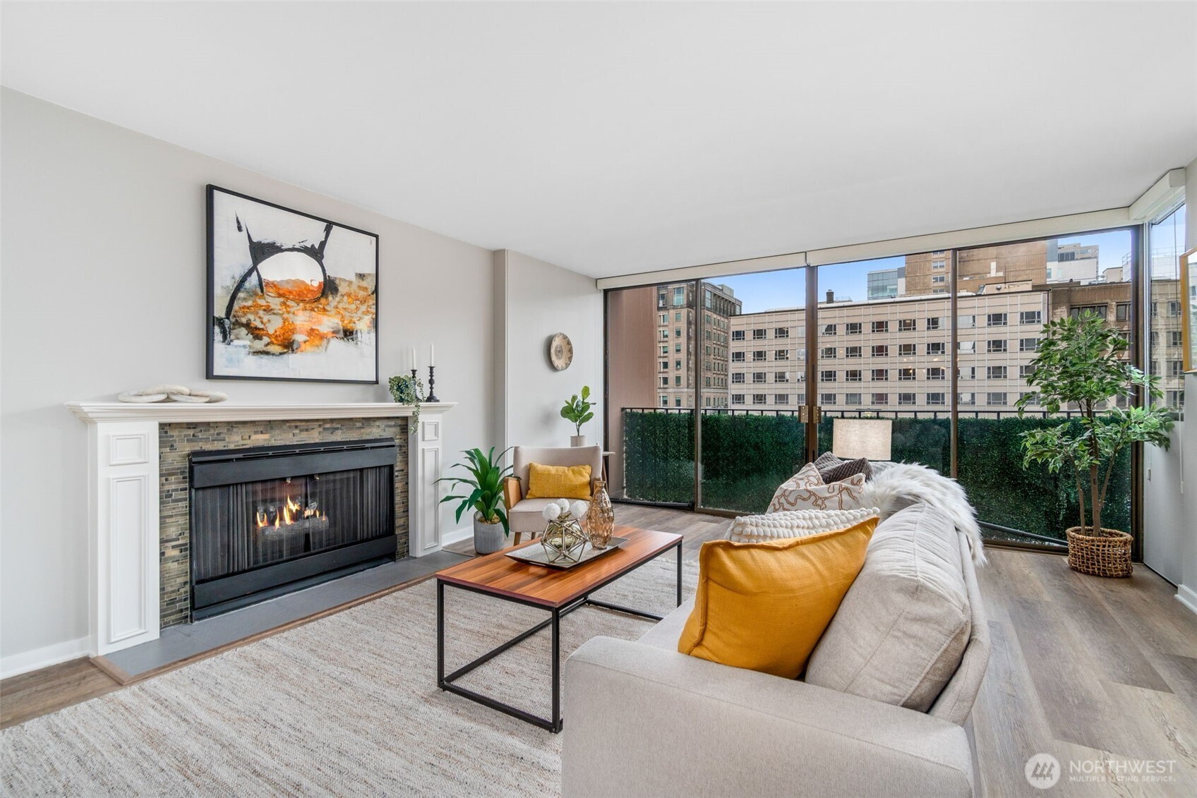 1120 8th Avenue #904, Seattle, WA 98101