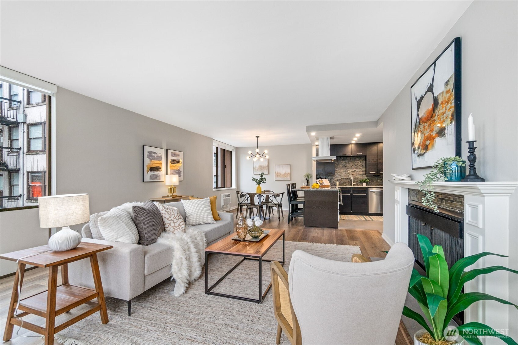 1120 8th Avenue #904, Seattle, WA 98101