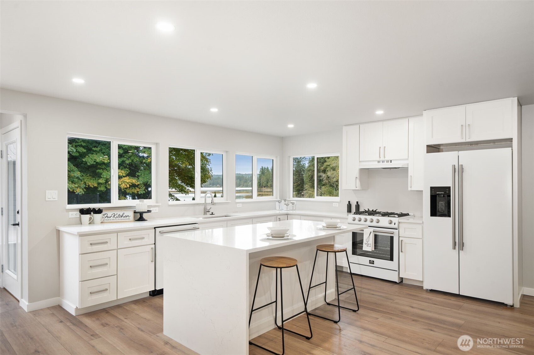 27582 State Highway 104 NE, Kingston, WA 98346