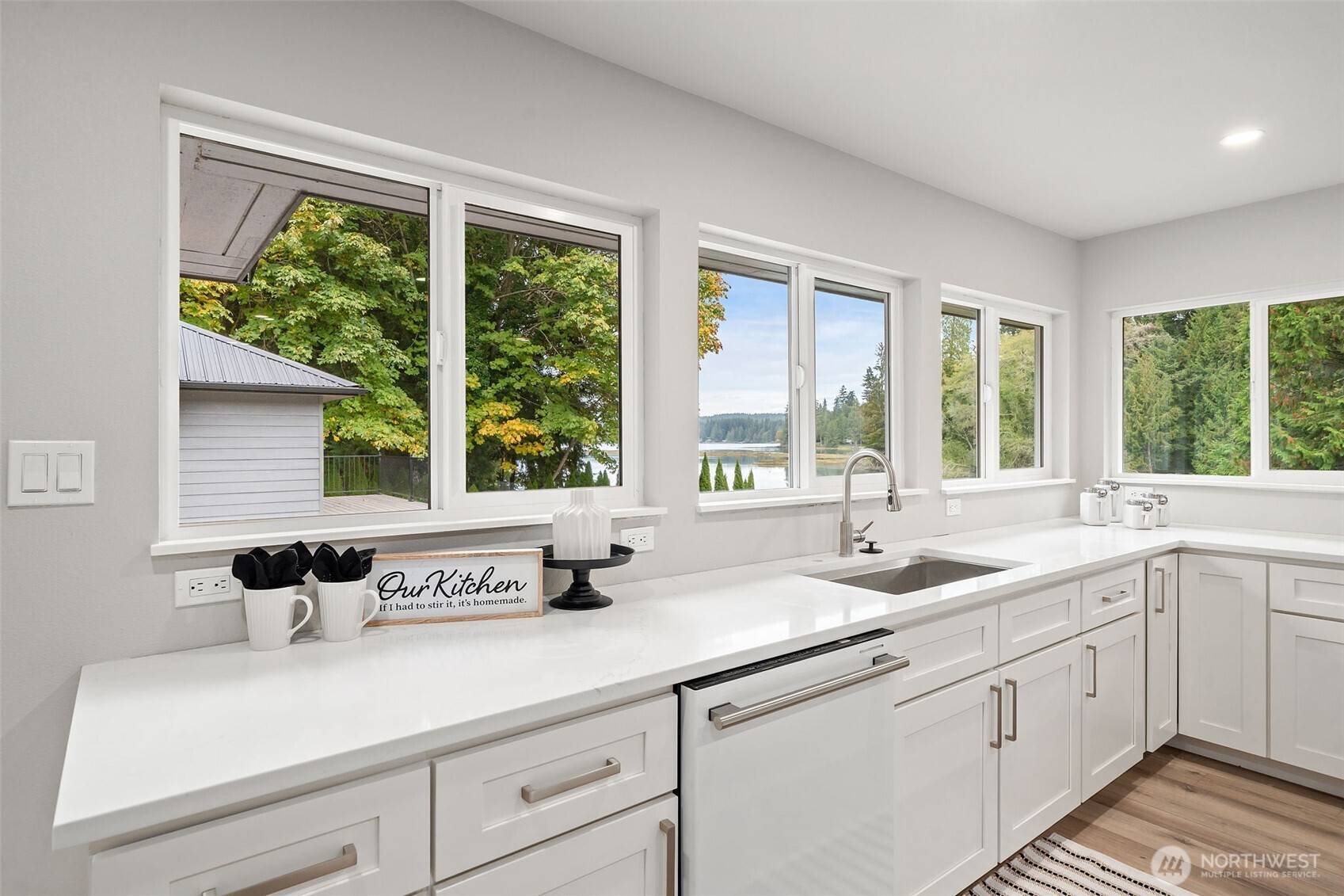 27582 State Highway 104 NE, Kingston, WA 98346