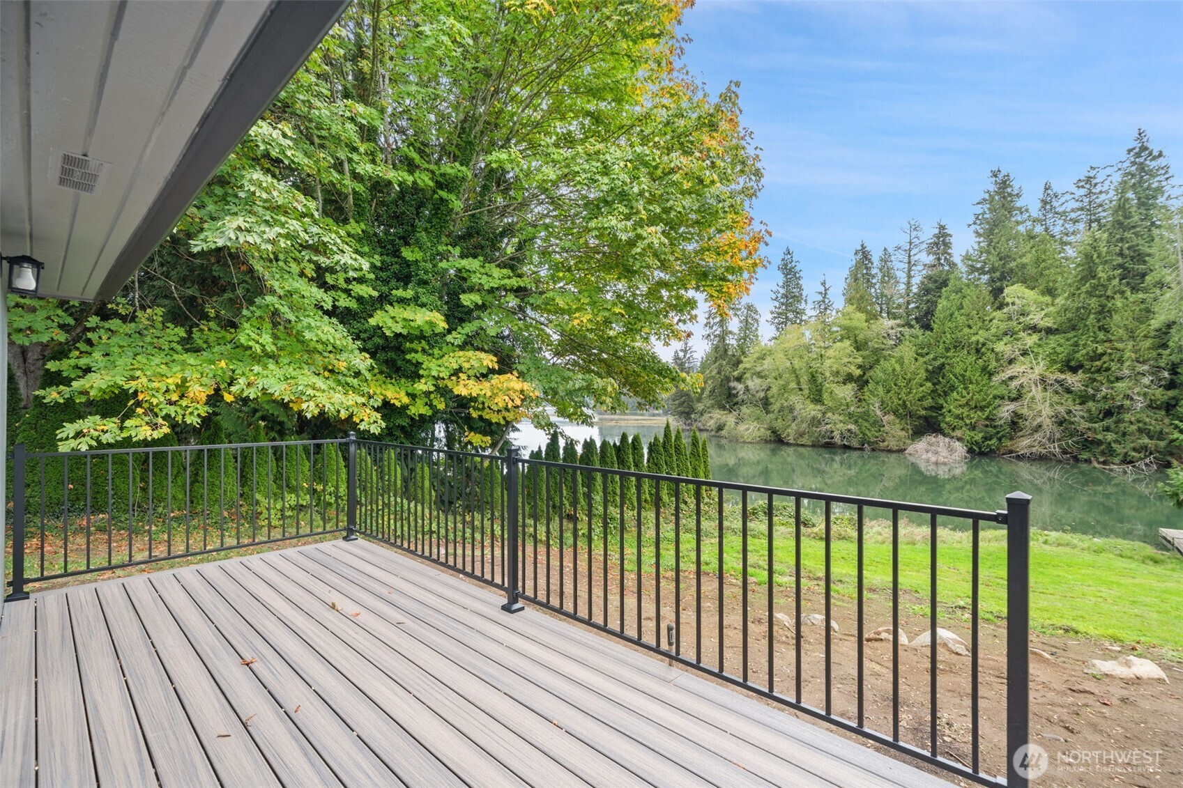 27582 State Highway 104 NE, Kingston, WA 98346