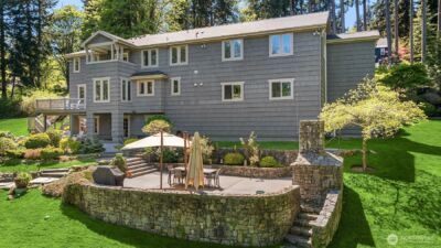 13364 Bridgestone Court NE, Bainbridge Island, WA 98110 - Photo 2