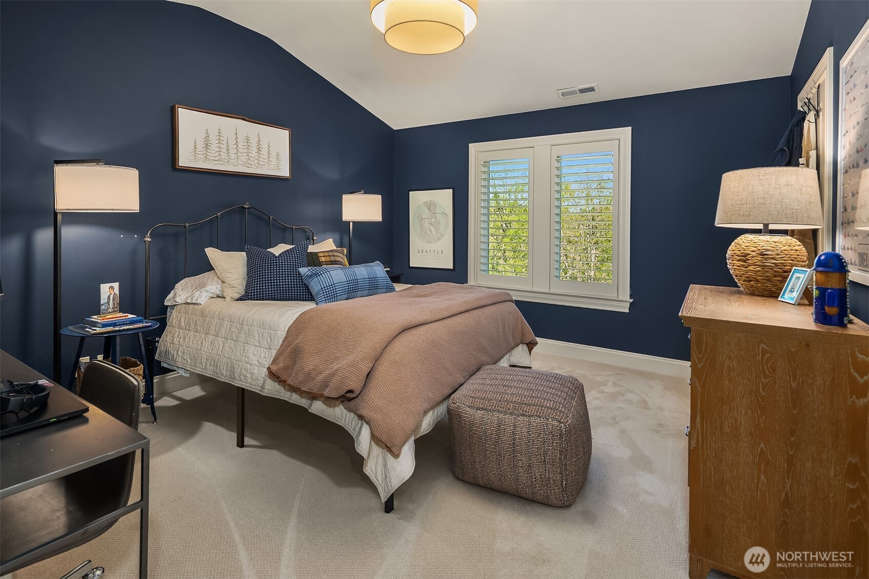 13364 Bridgestone Court NE, Bainbridge Island, WA 98110