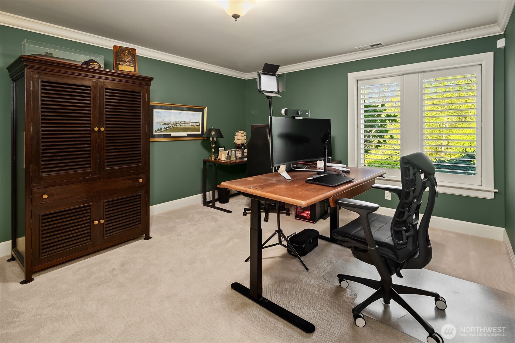 13364 Bridgestone Court NE, Bainbridge Island, WA 98110