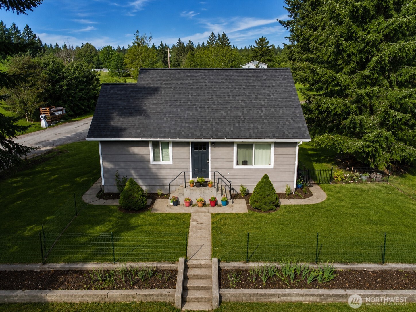 866 NW Karkainen Lane , Poulsbo, WA 98370