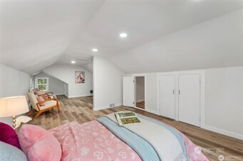 866 NW Karkainen Lane , Poulsbo, WA 98370