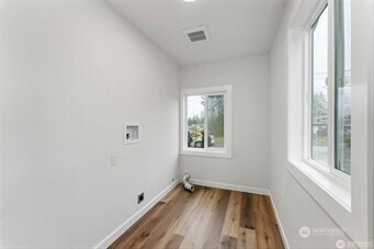 866 NW Karkainen Lane , Poulsbo, WA 98370