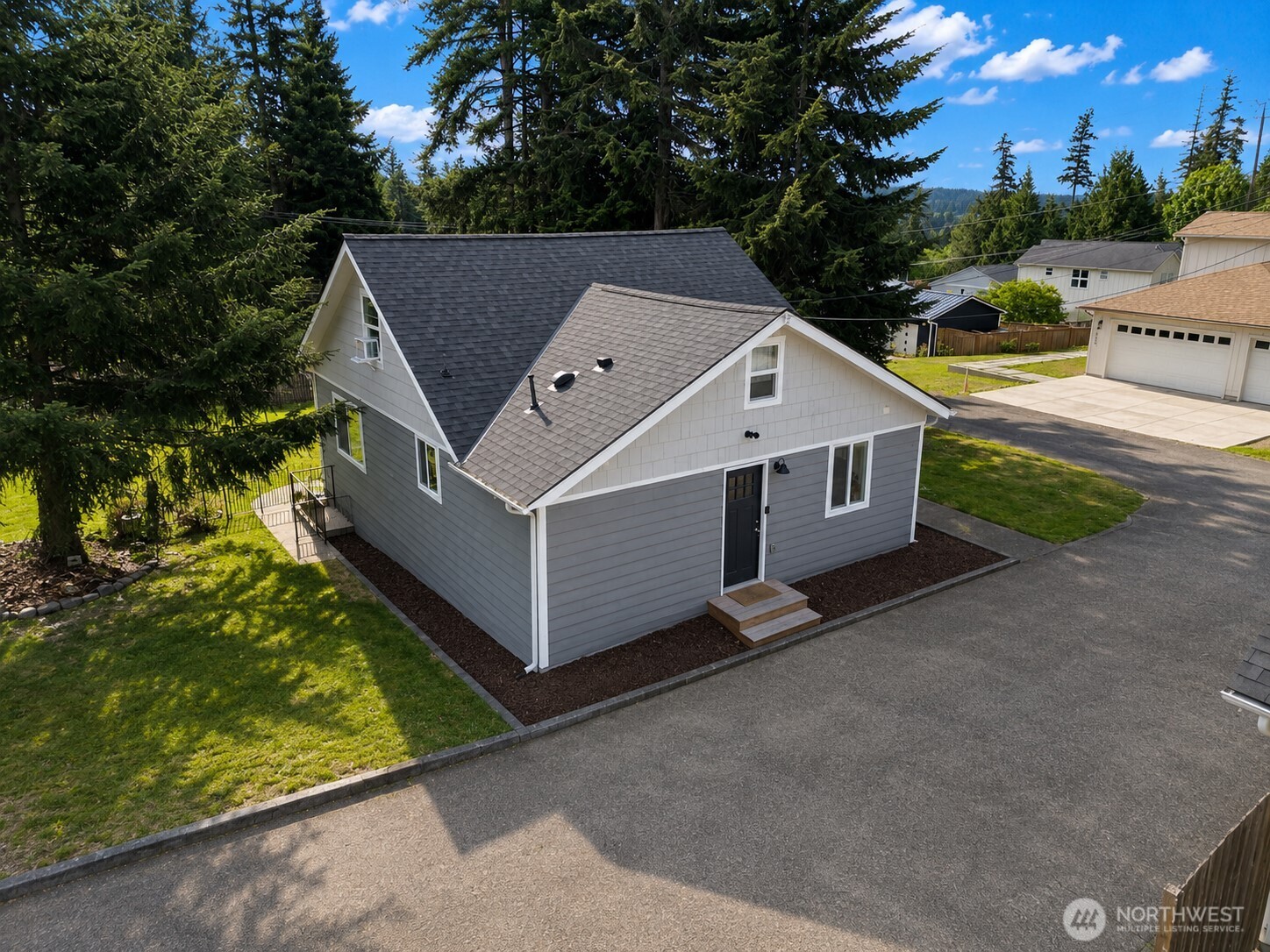 866 NW Karkainen Lane , Poulsbo, WA 98370
