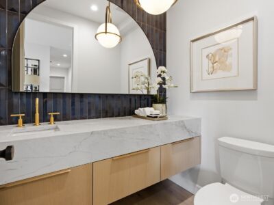 8216 23rd Avenue NE, Seattle, WA 98115 - Photo 17