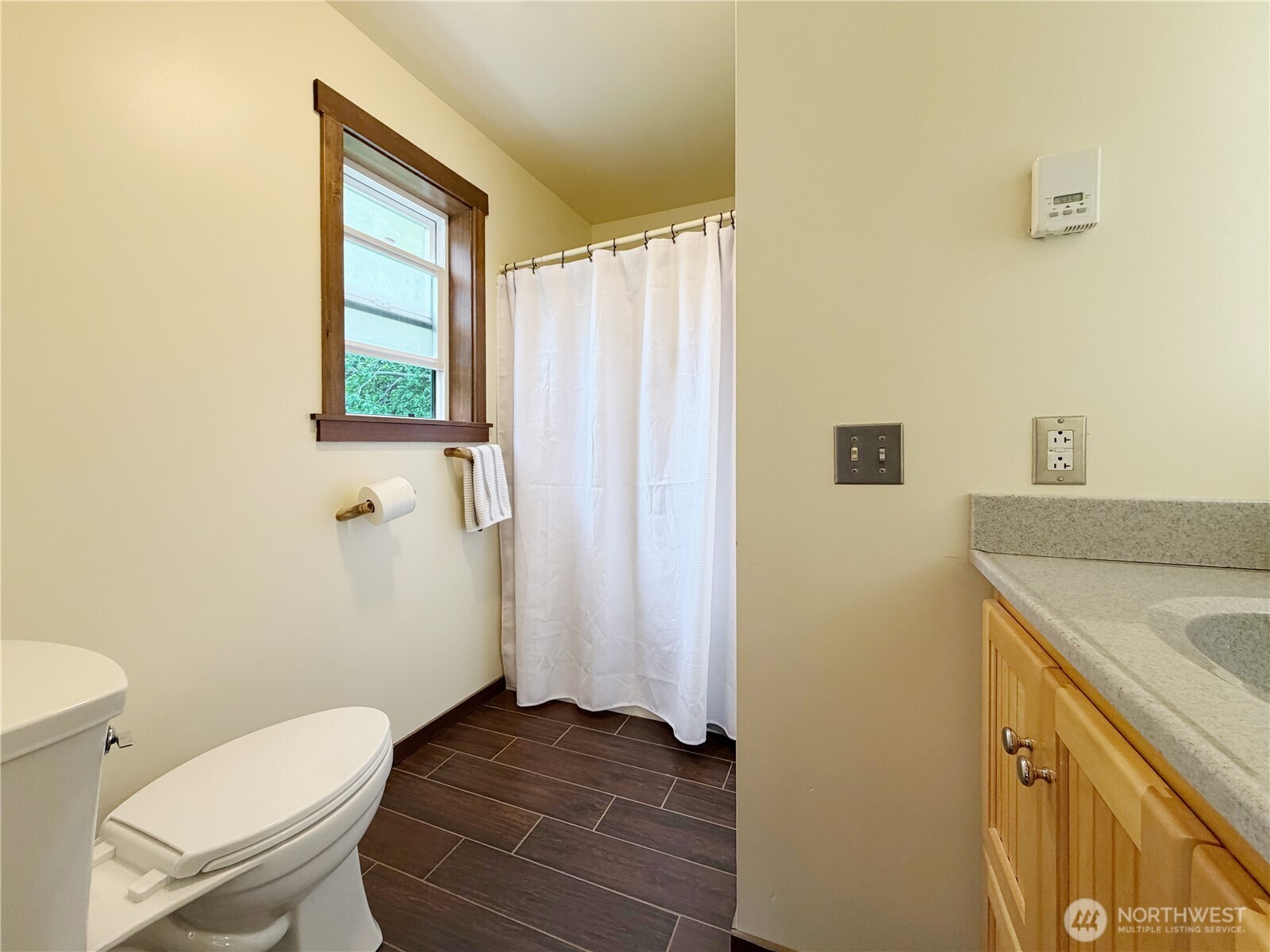 17 B Whidbey Island Drive , Hat Island, WA 98206