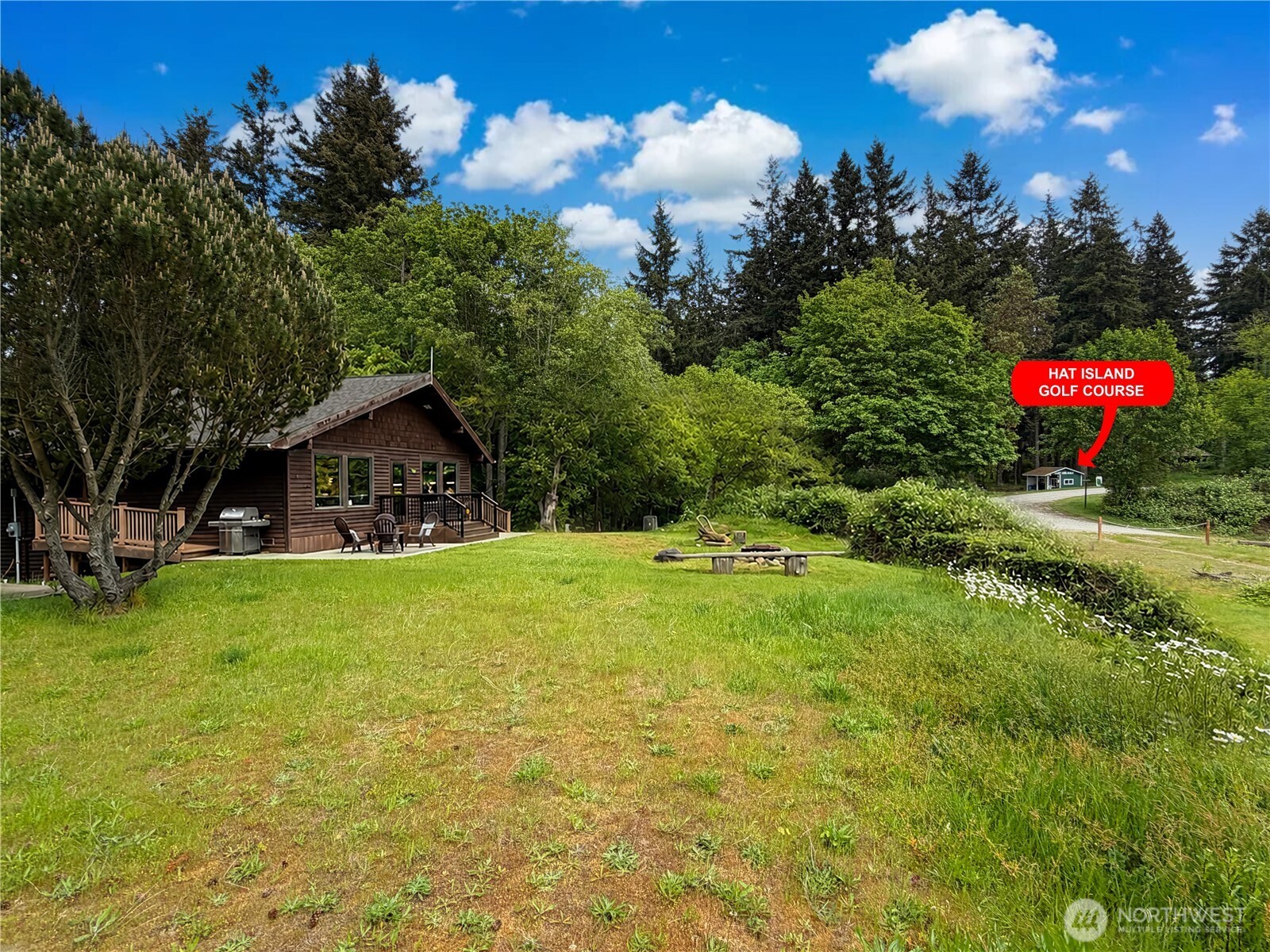 17 B Whidbey Island Drive , Hat Island, WA 98206