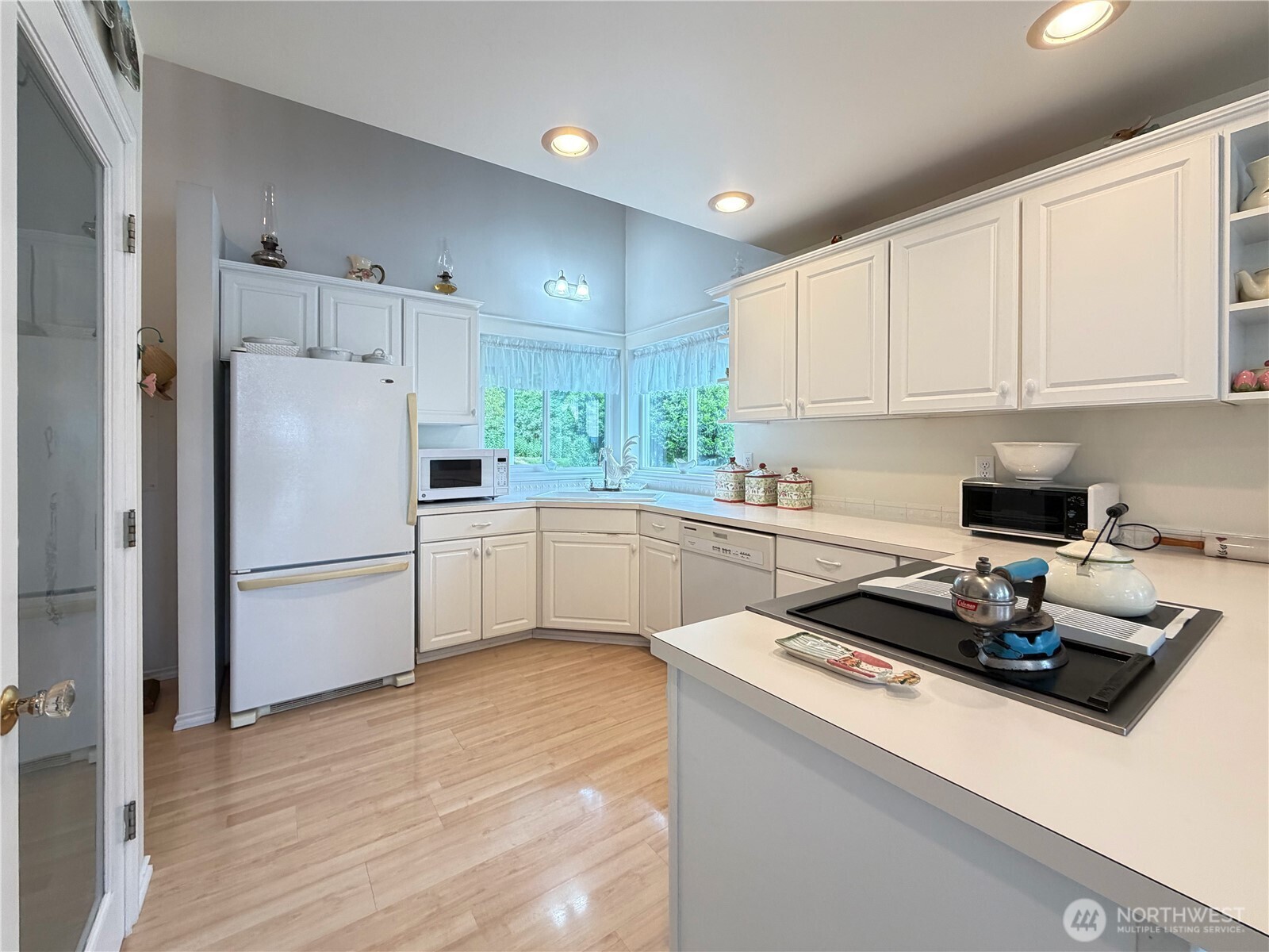 38 M Cascade Drive , Hat Island, WA 98206