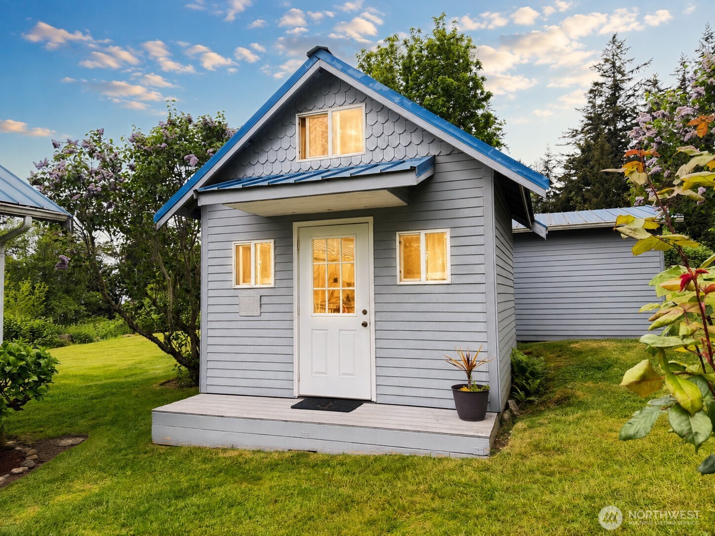 38 M Cascade Drive , Hat Island, WA 98206