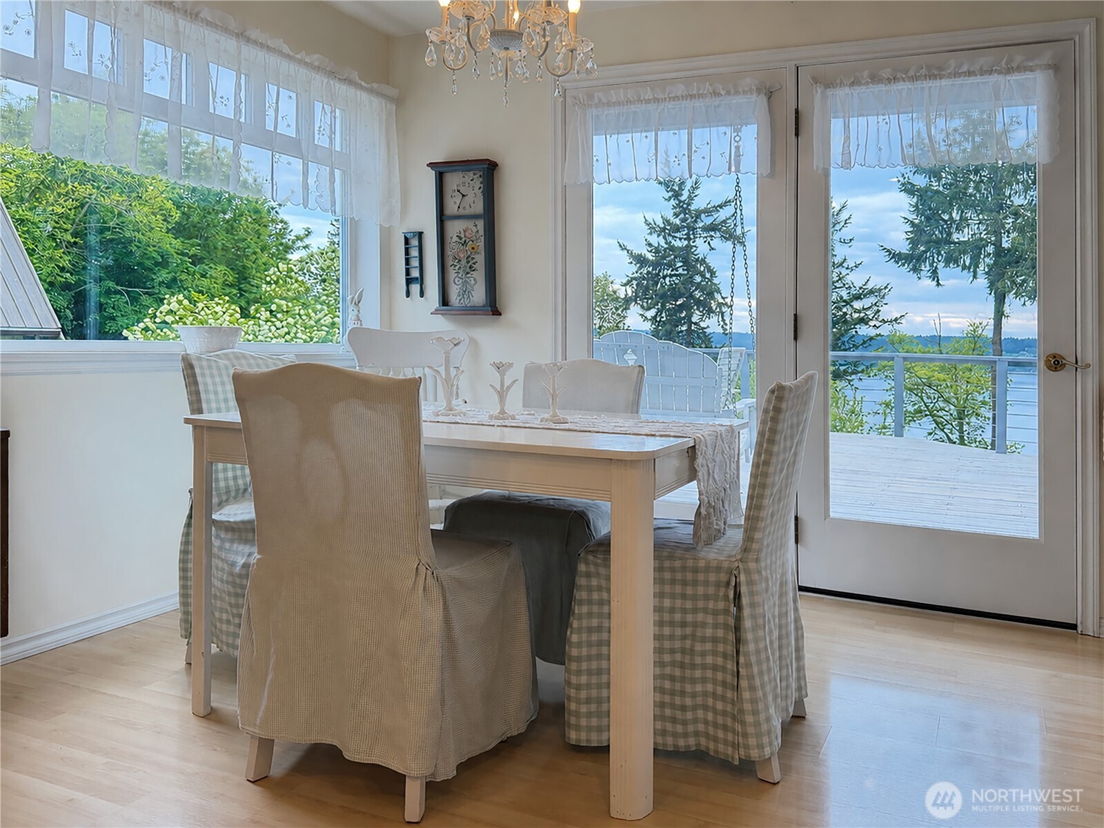 38 M Cascade Drive , Hat Island, WA 98206