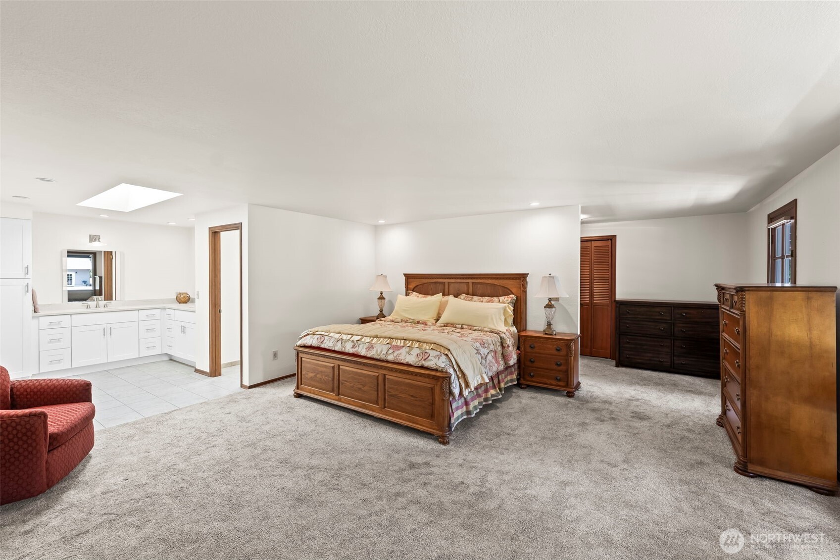 407 Point Fosdick Drive NW, Gig Harbor, WA 98335