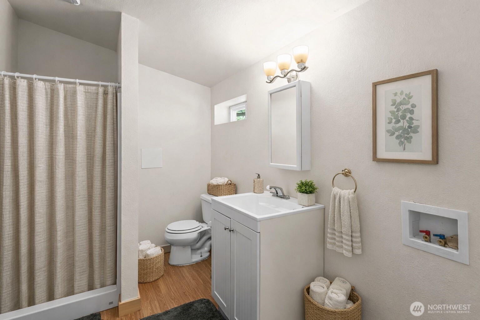407 Point Fosdick Drive NW, Gig Harbor, WA 98335