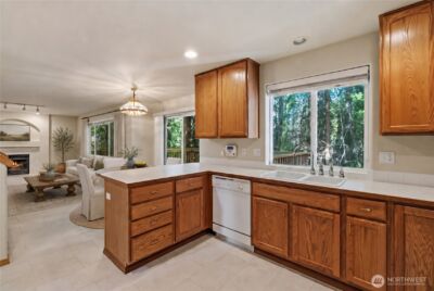 5711 Pasinetti Street E, Fife, WA 98424-2360 - Photo 9
