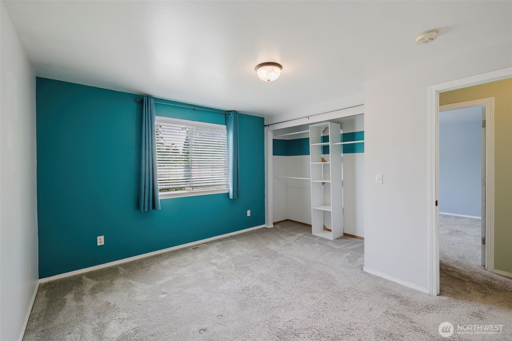 644 Adele Avenue , Bremerton, WA 98312