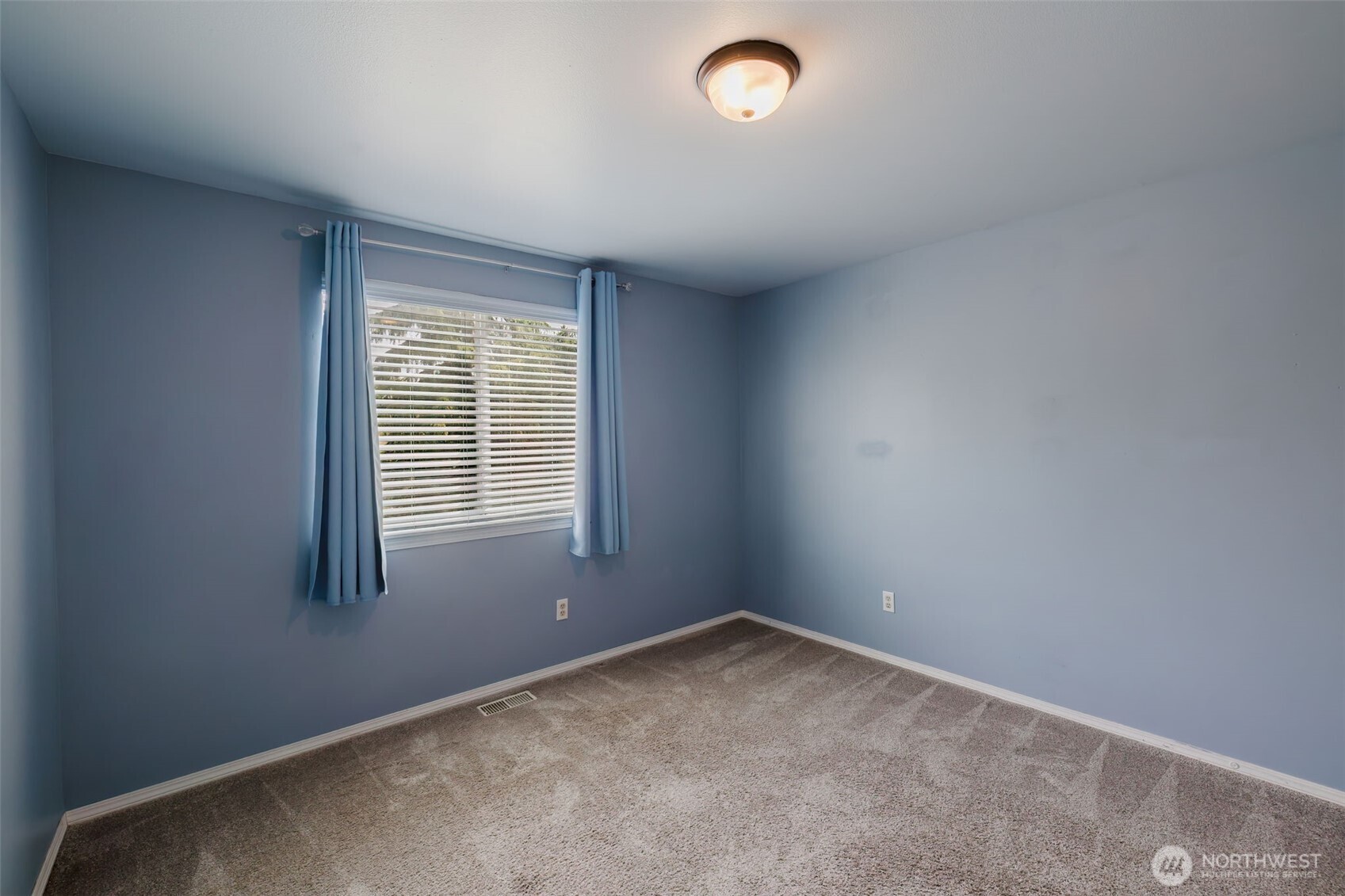 644 Adele Avenue , Bremerton, WA 98312