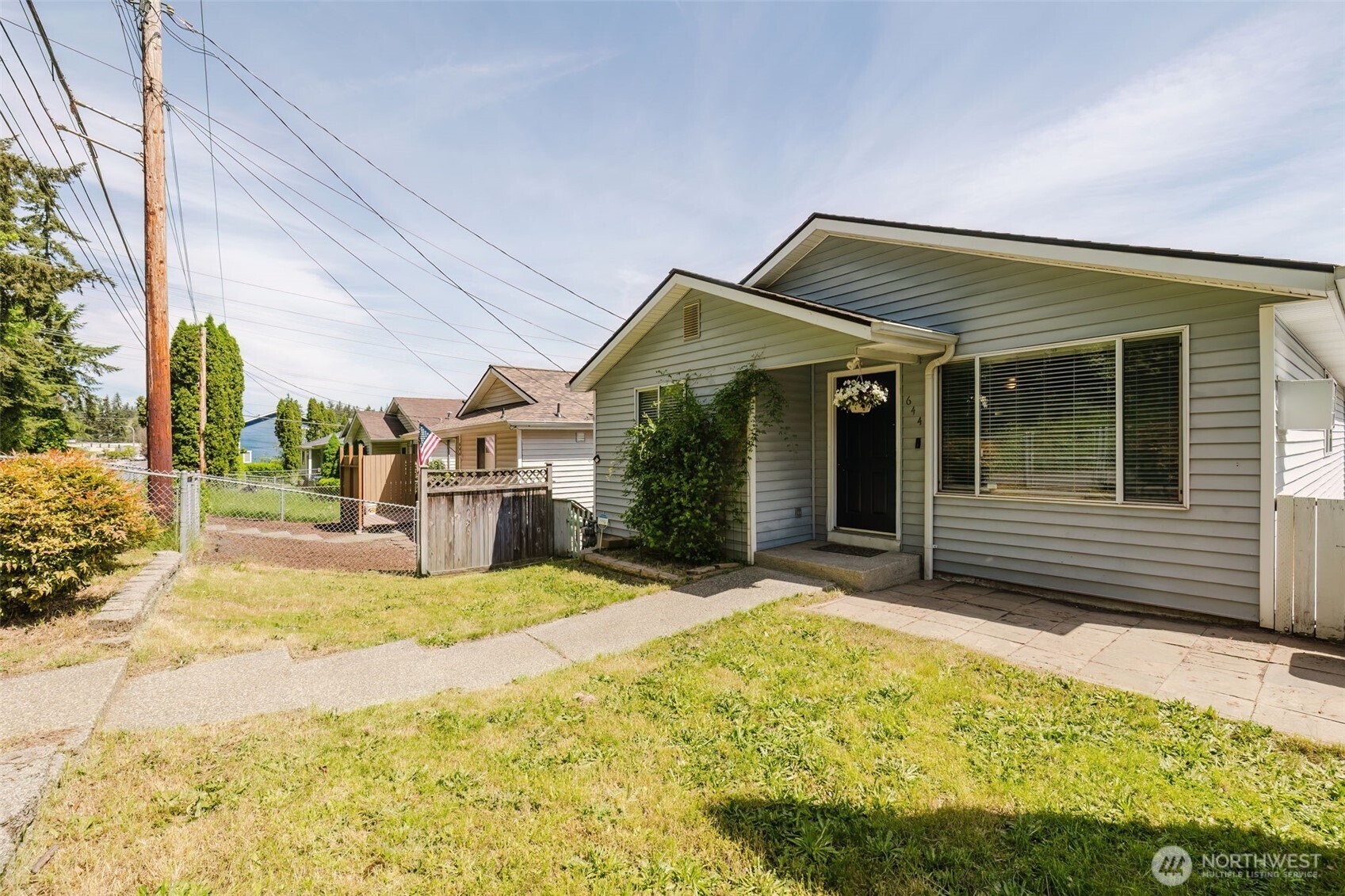 644 Adele Avenue , Bremerton, WA 98312