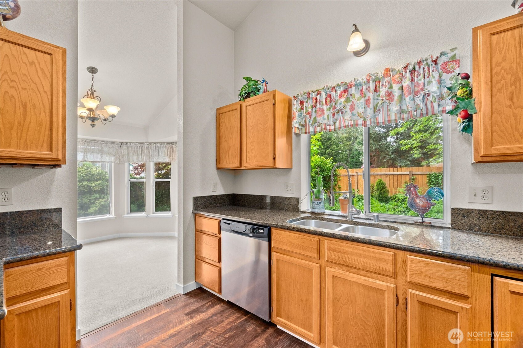 1714 Diamond Loop SE, Lacey, WA 98503