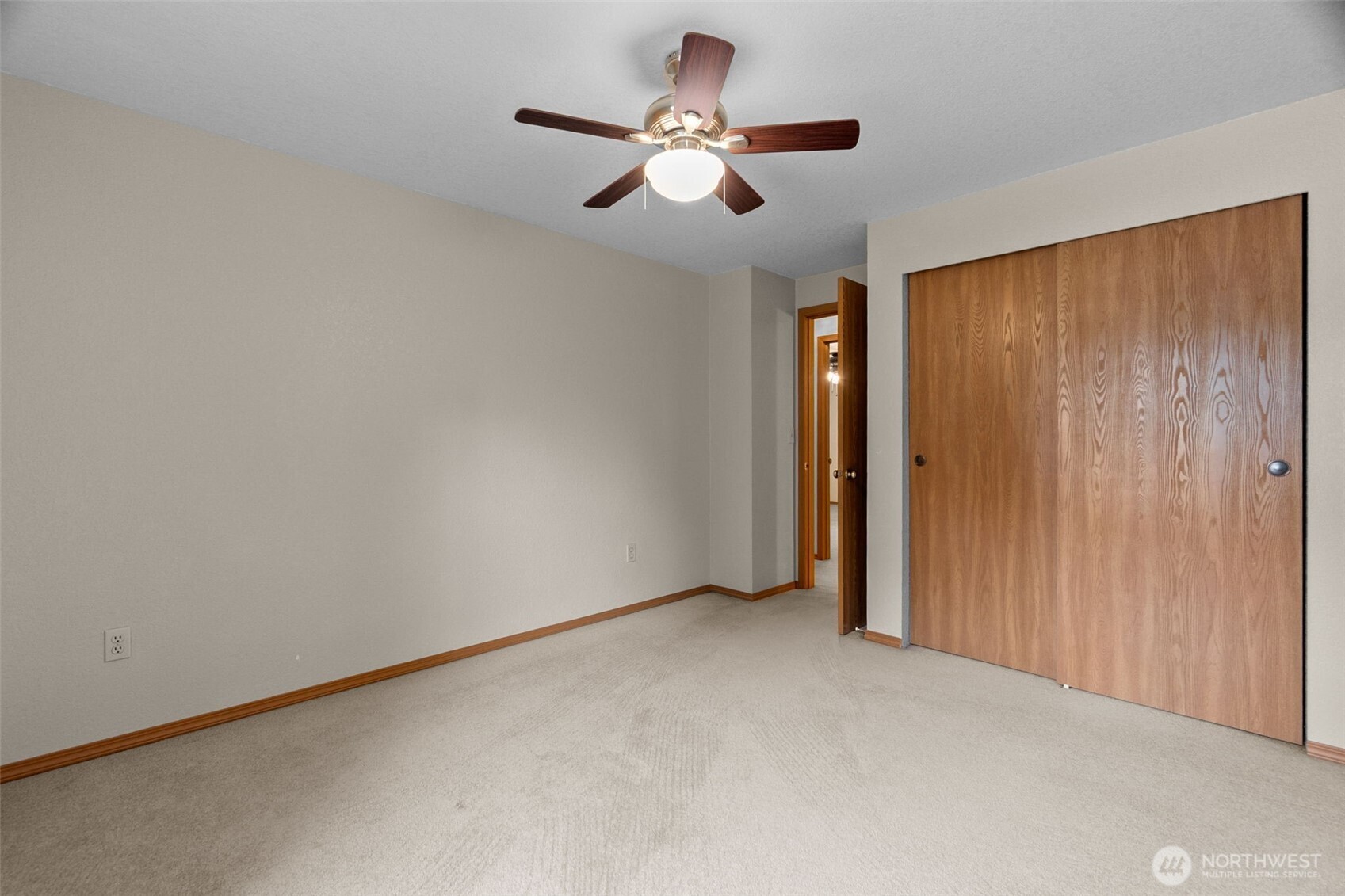 1714 Diamond Loop SE, Lacey, WA 98503