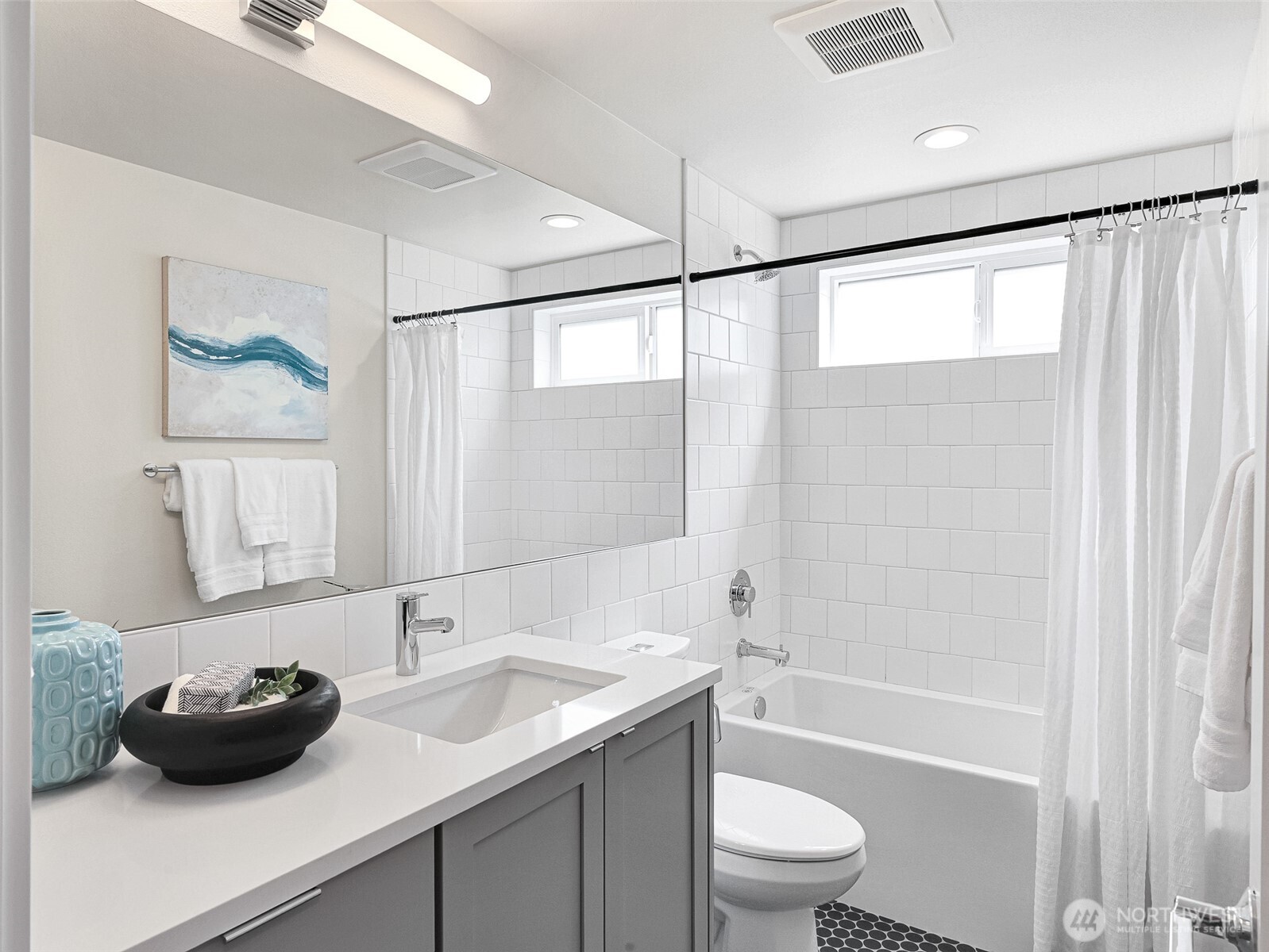 1411 B N 48th Street , Seattle, WA 98103