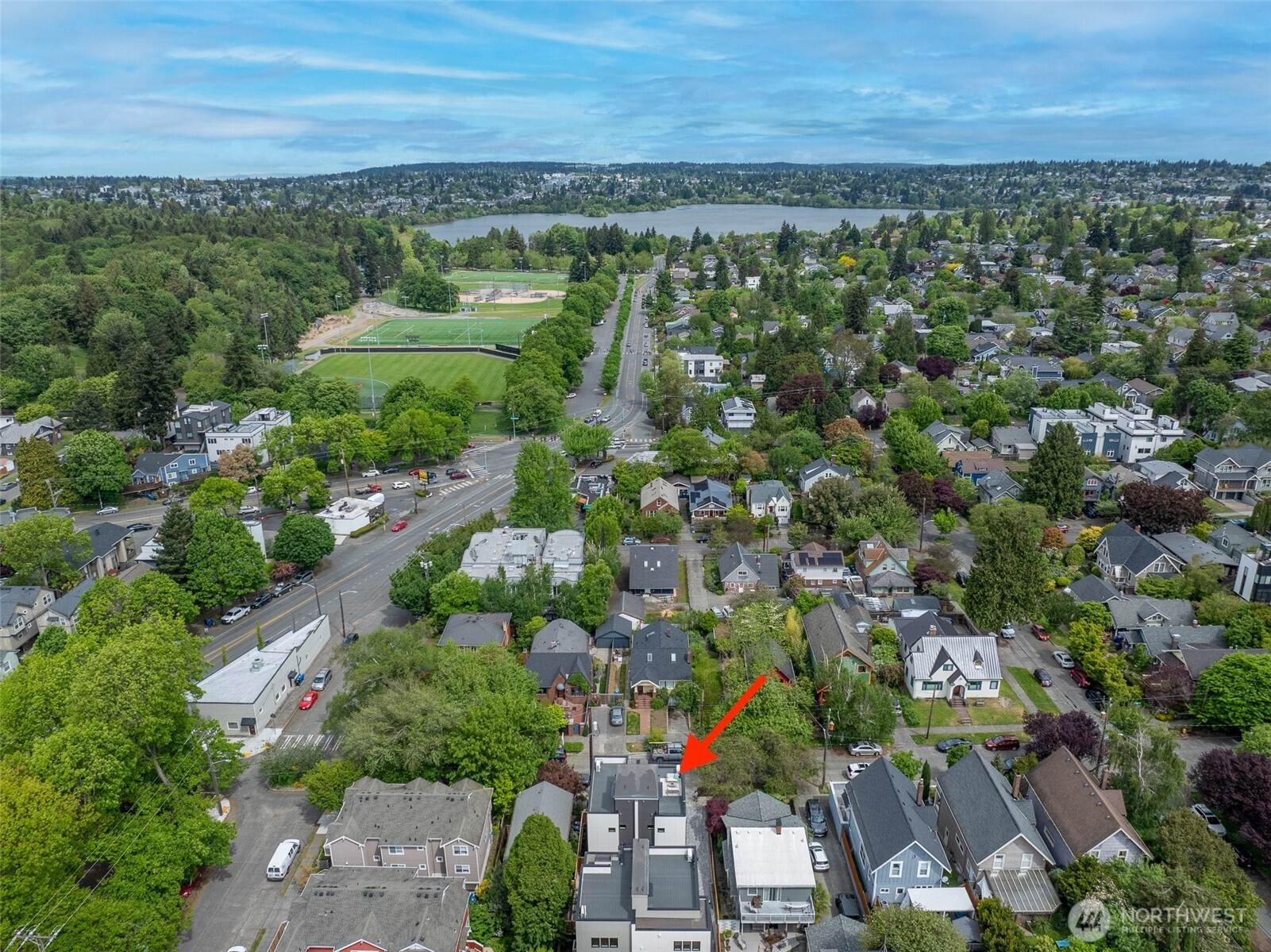 1411 B N 48th Street , Seattle, WA 98103