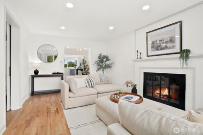 842 NW 97th Street , Seattle, WA 98117 - Photo 2