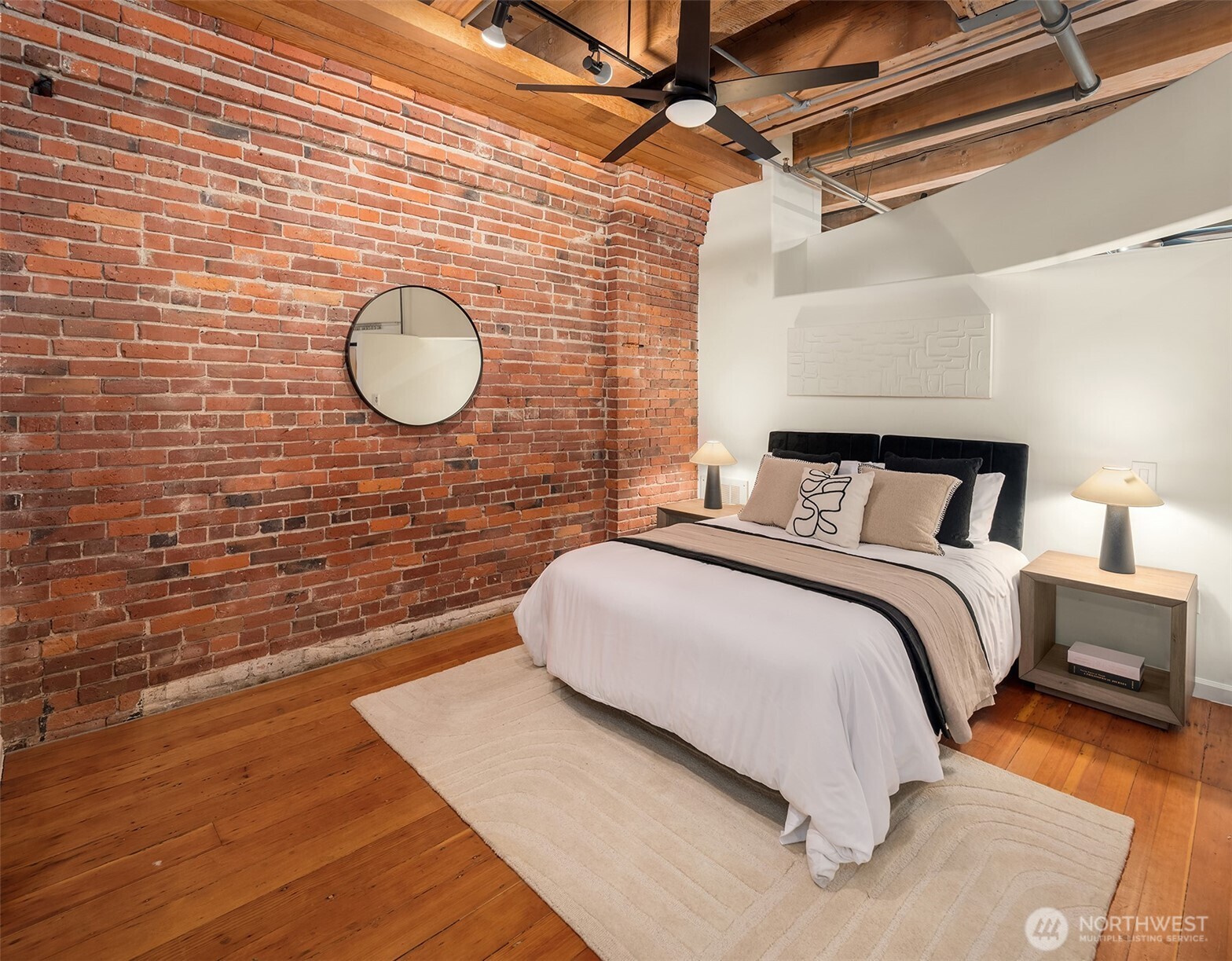 210 3rd Avenue S #3C, Seattle, WA 98104