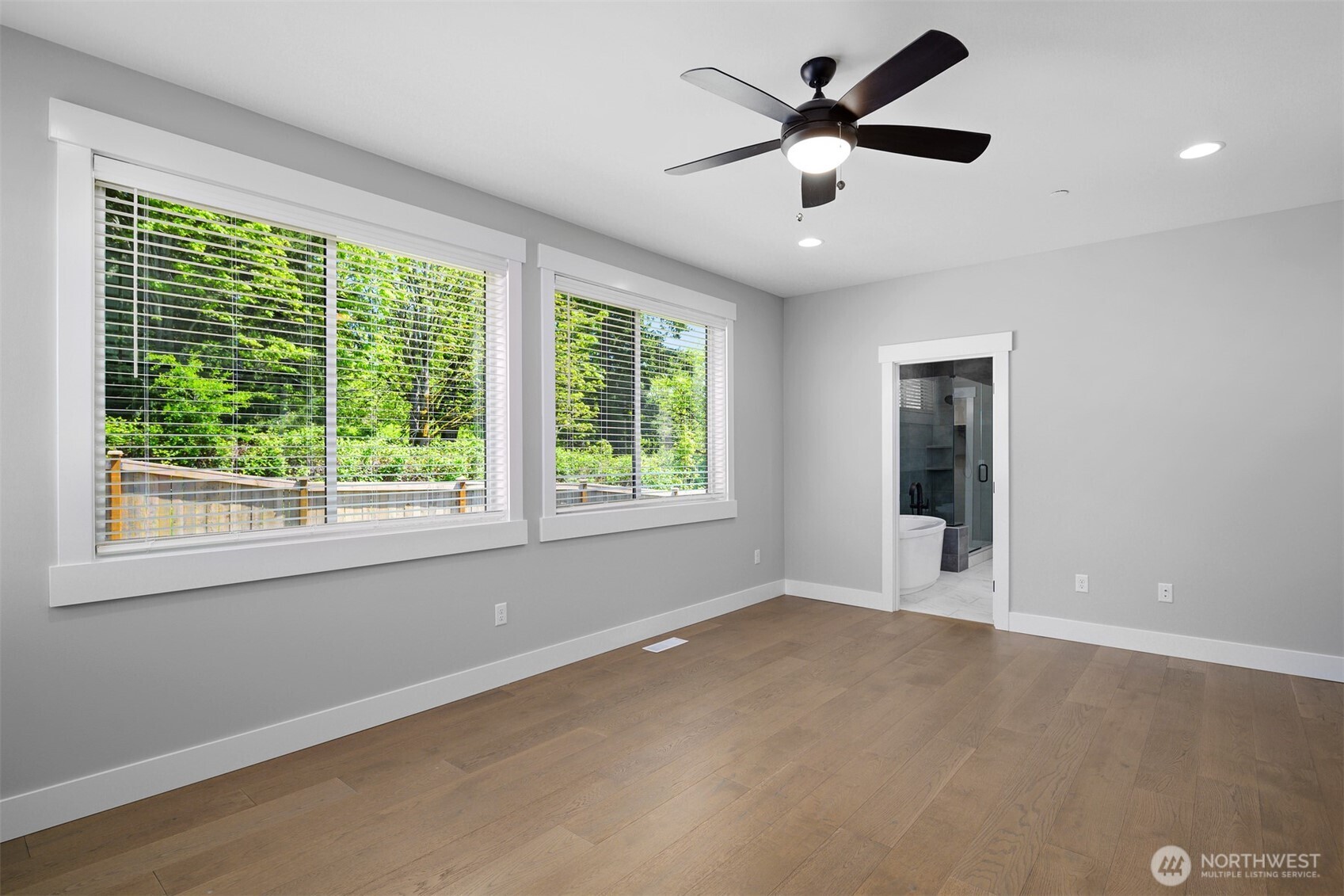 3829 95th Avenue E, Edgewood, WA 98371