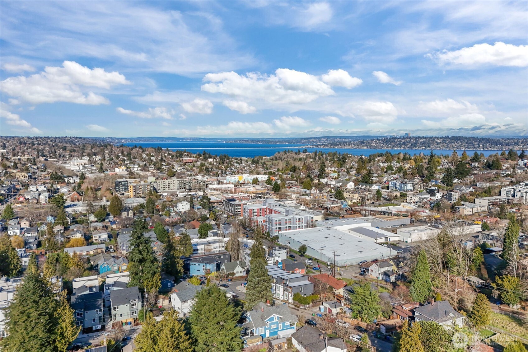 3552 S Dawson Street , Seattle, WA 98118