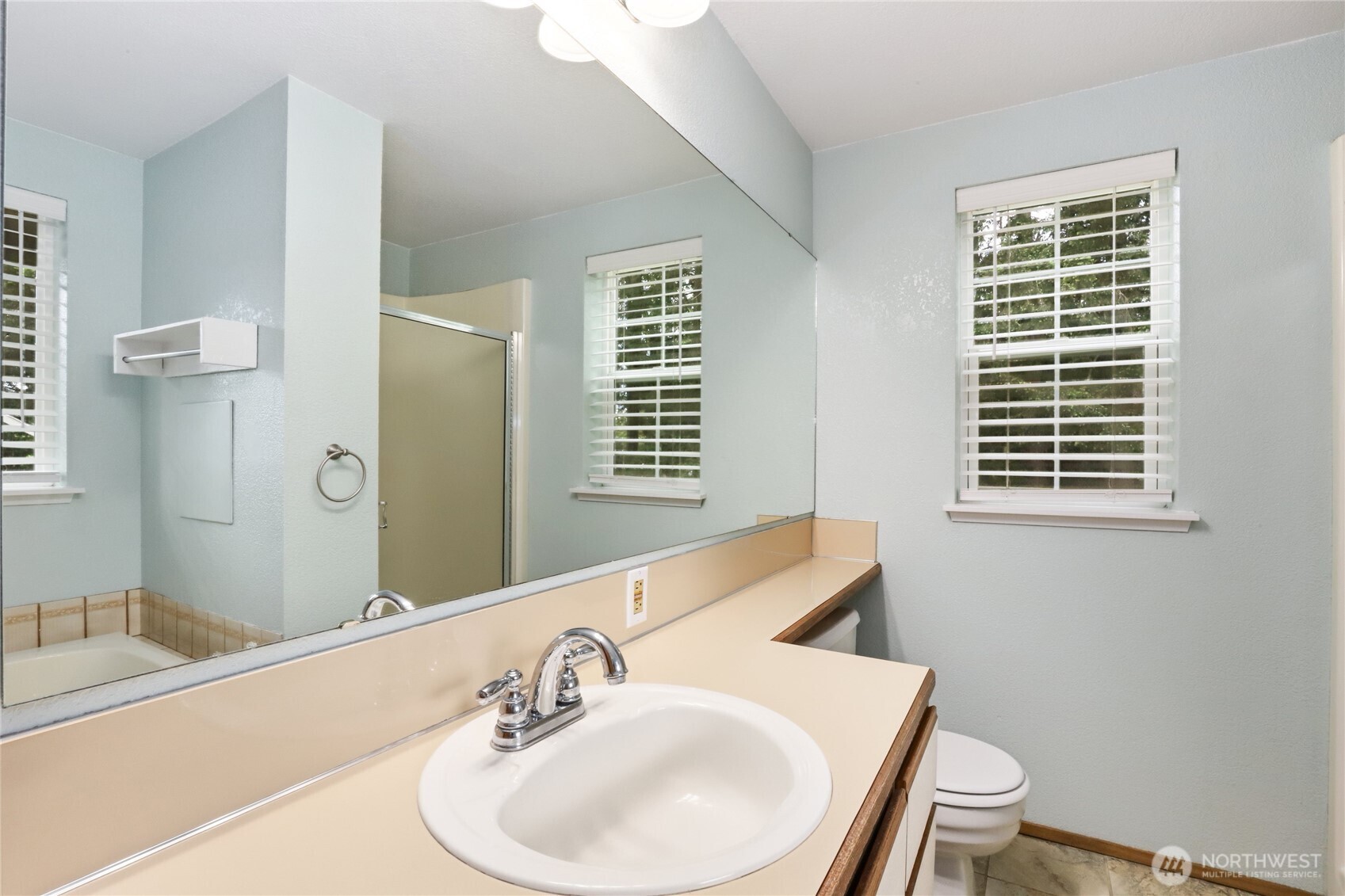 9306 Northwood Drive SE, Olympia, WA 98513