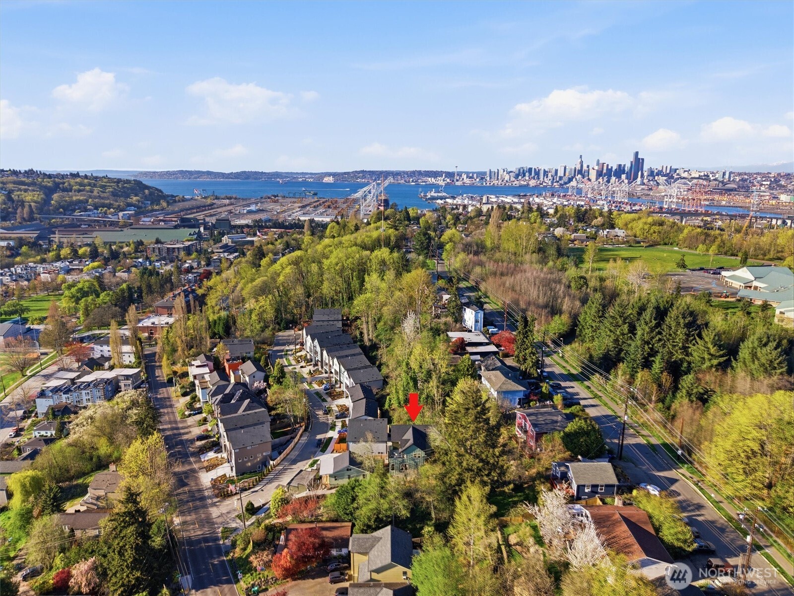 4586 22nd Avenue SW, Seattle, WA 98106