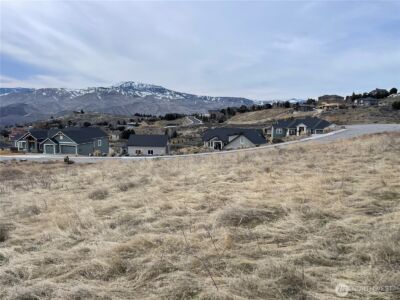 290 Burch Hollow Lane , Wenatchee, WA 98801